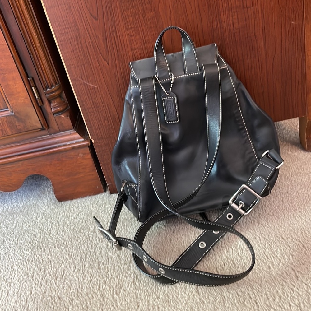 Vintage black coach small leather backpack - Picture 2 of 4